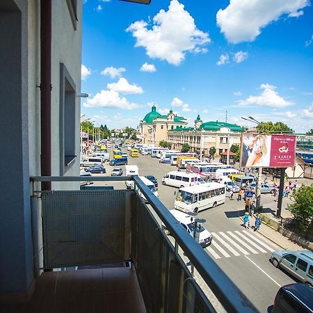 Like Home On Zaliznychna Ivano-Frankivsk Eksteriør bilde